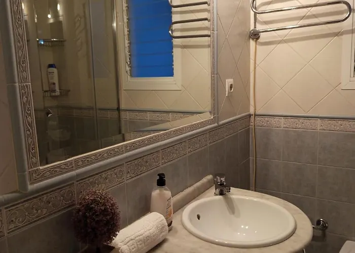 Piso Deluxe Triana Apartamento *
